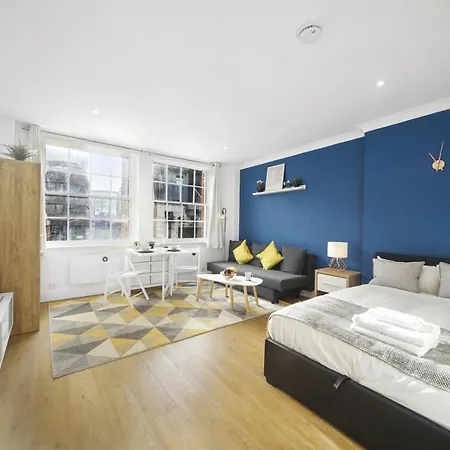 Studio Apartment By Homely Stays London Exterior photo